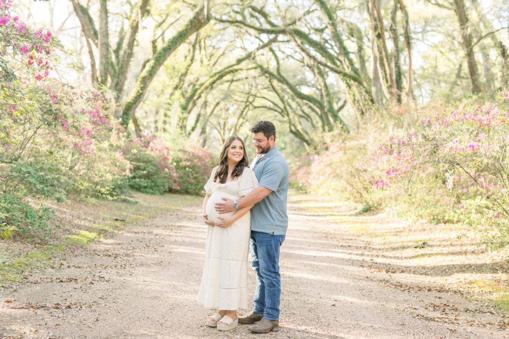 Excited Parents - Maternity Photo - Alaina Doughty Photo